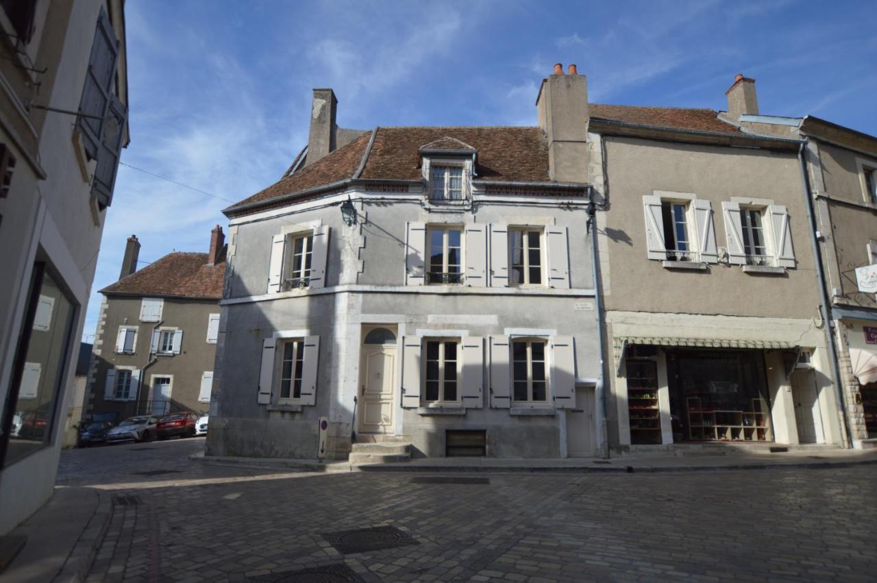 Le Logis Du Beffroi Villa Sancerre Esterno foto