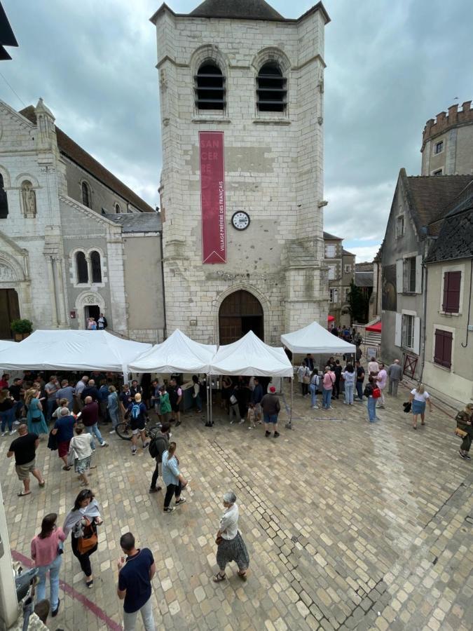 Le Logis Du Beffroi Villa Sancerre Esterno foto